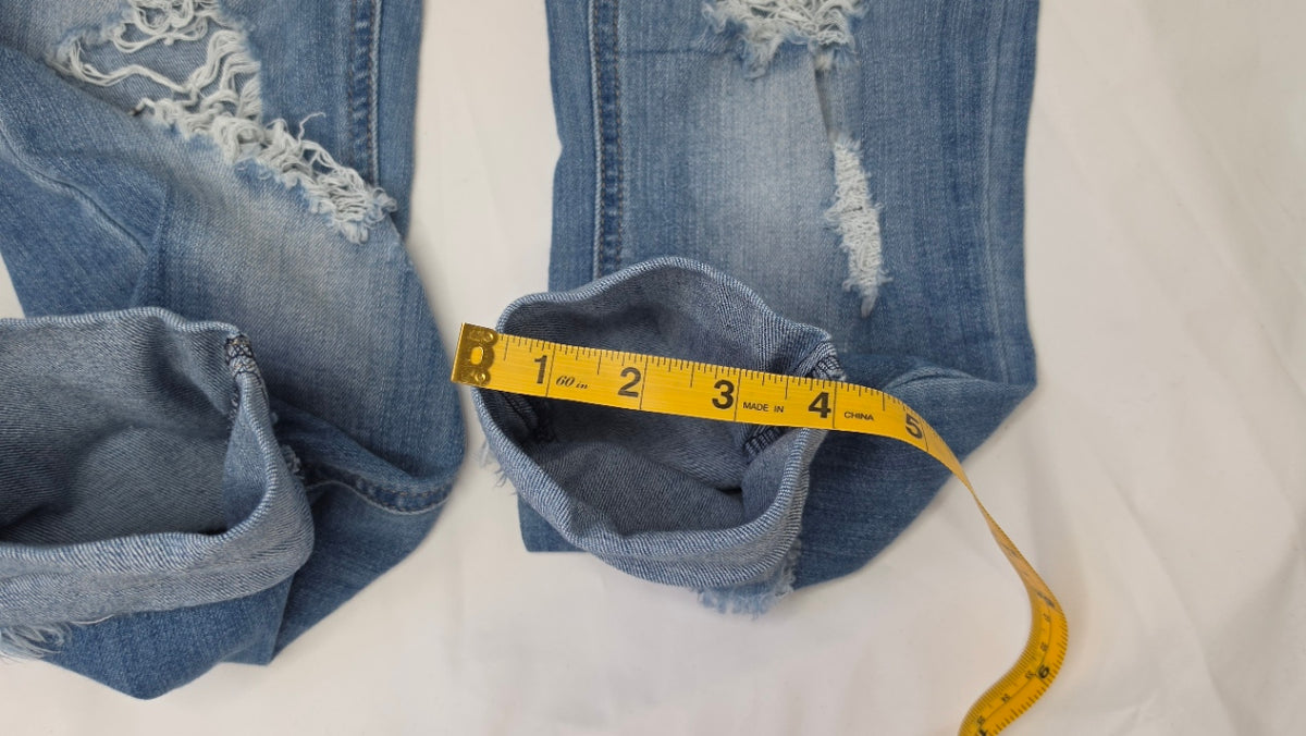 Cello Distressed Skinny Jeans Women's Size 7