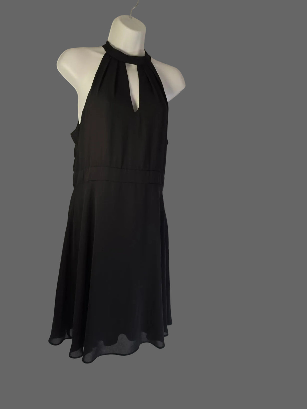Design Lab Lord & Taylor Black Halter Keyhole Dress Size L/G
