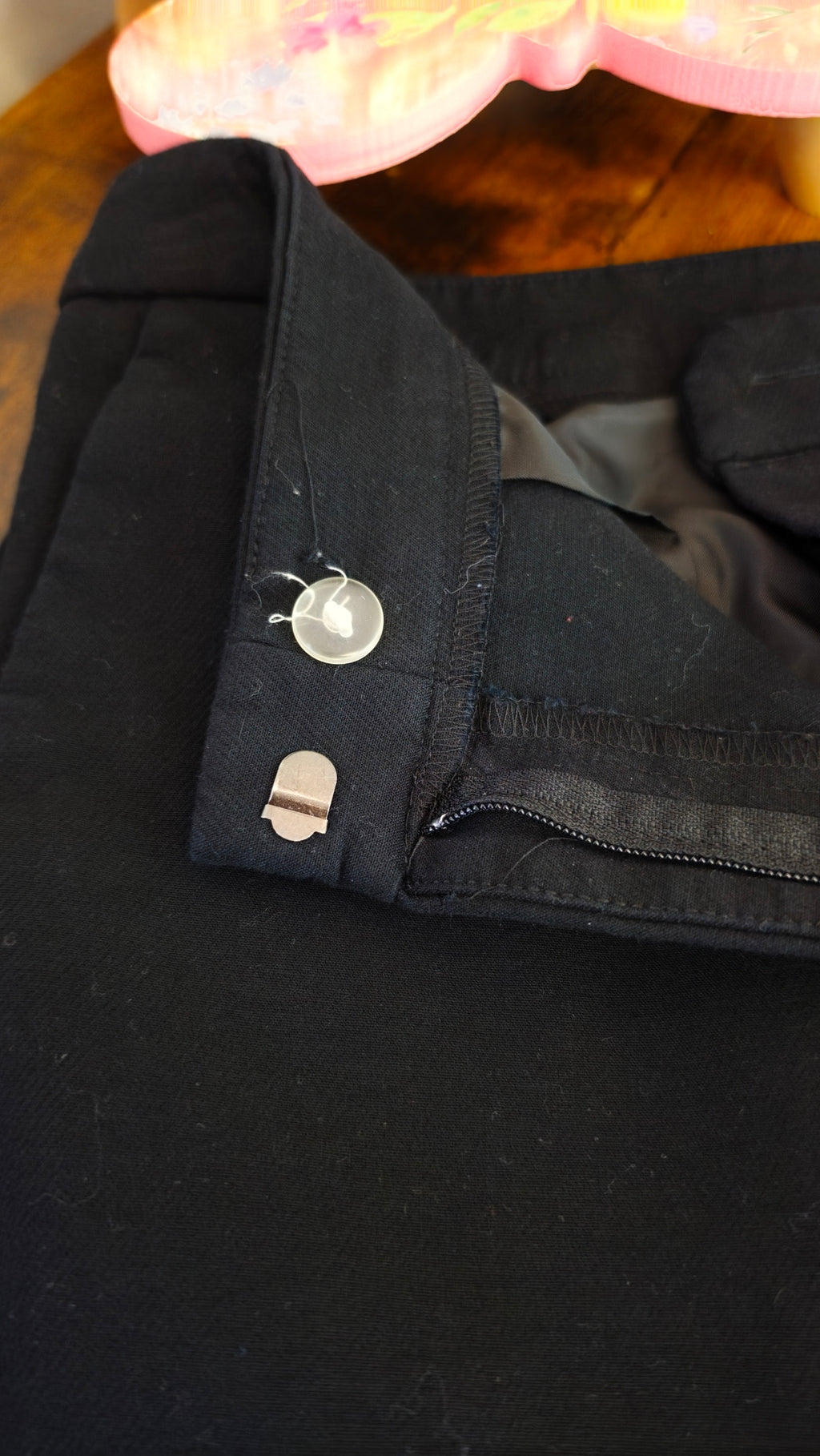 Ann Taylor Factory black dress pants/trousers
