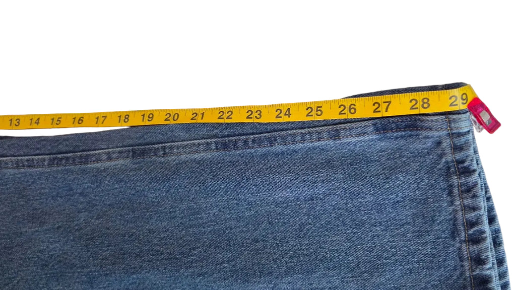 Wrangler Men's 40x30 Relaxed Fit Jeans Medium Wash 100% Cotton Denim