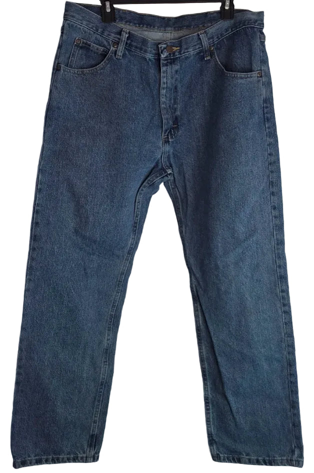 Wrangler Men's 40x30 Relaxed Fit Jeans Medium Wash 100% Cotton Denim