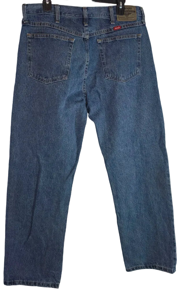 Wrangler Men's 40x30 Relaxed Fit Jeans Medium Wash 100% Cotton Denim
