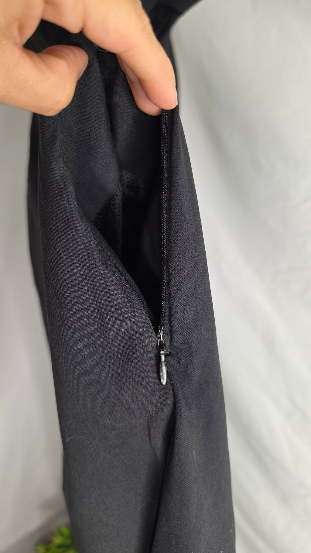 Billabong Men’s Black Stretch Utility Travel Pants Drawstring Zip Pockets