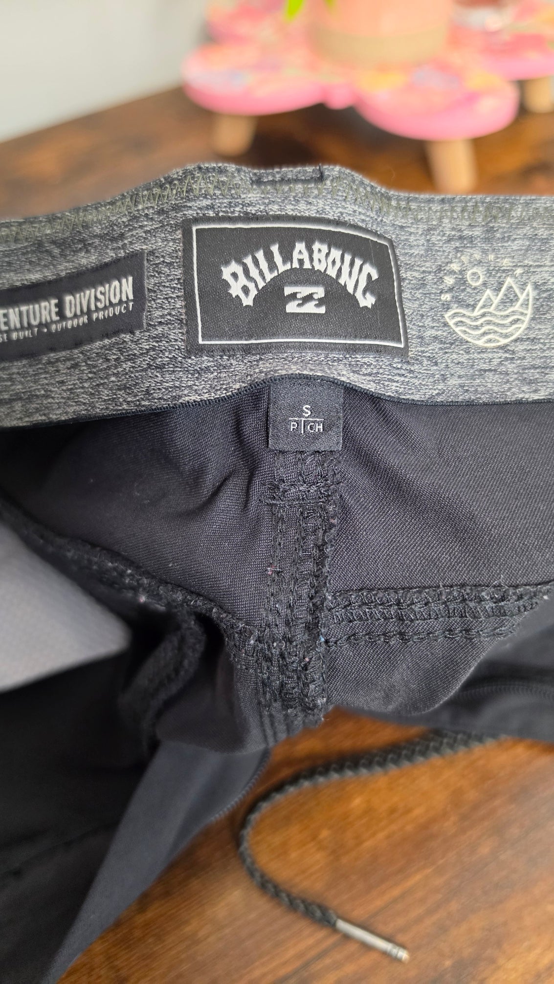 Billabong Men’s Black Stretch Utility Travel Pants Drawstring Zip Pockets
