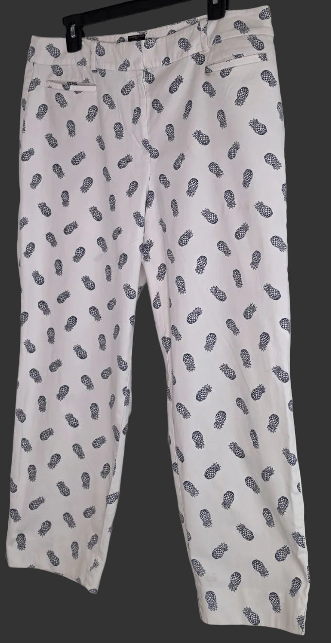 Talbots The Perfect Crop Curvy Pants Size 10 White Navy Pineapple Print Chino