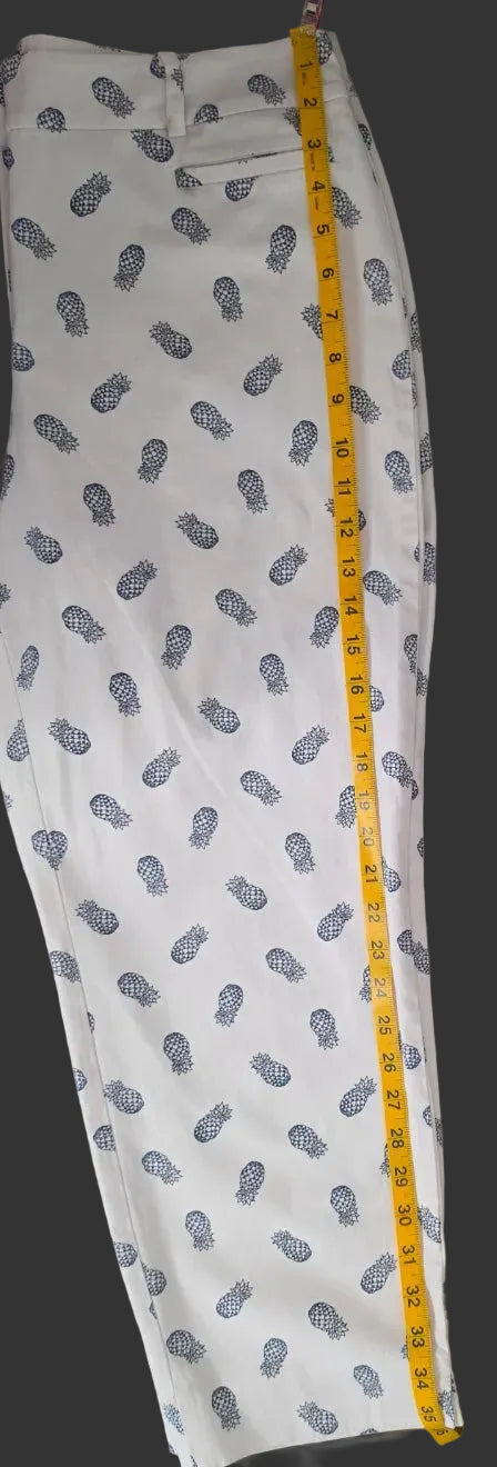 Talbots The Perfect Crop Curvy Pants Size 10 White Navy Pineapple Print Chino
