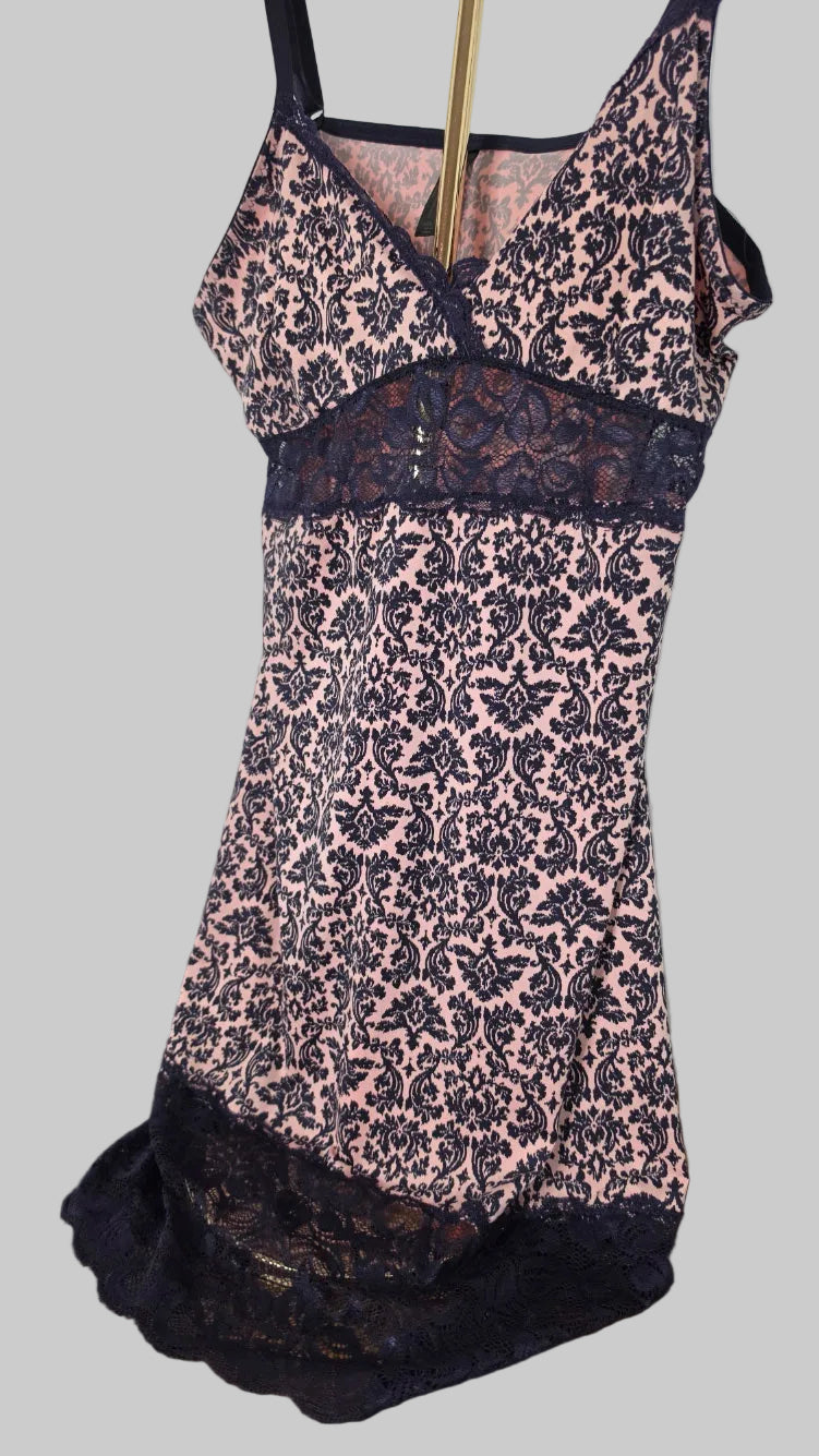 Marilyn Monroe Intimates Pink Black Damask Lace Chemise Slip Nightgown