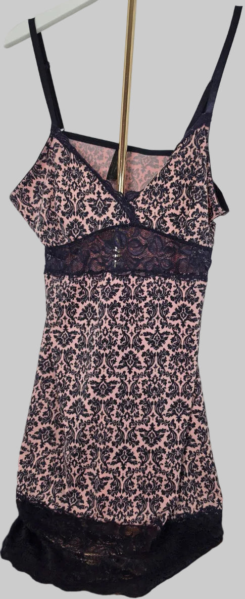 Marilyn Monroe Intimates Pink Black Damask Lace Chemise Slip Nightgown