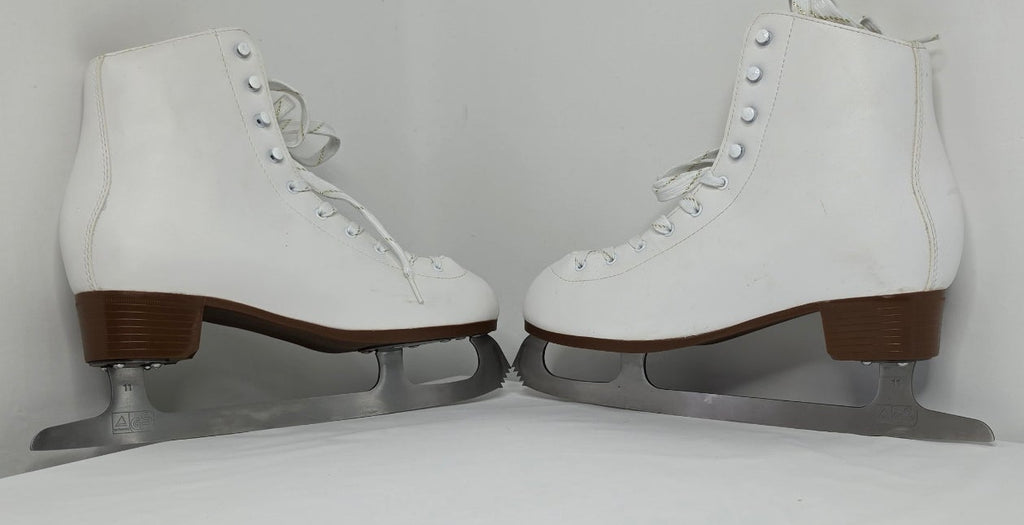 DBX Classic Women’s Figure Skates Size 10 White Ice Skating Boots Blades