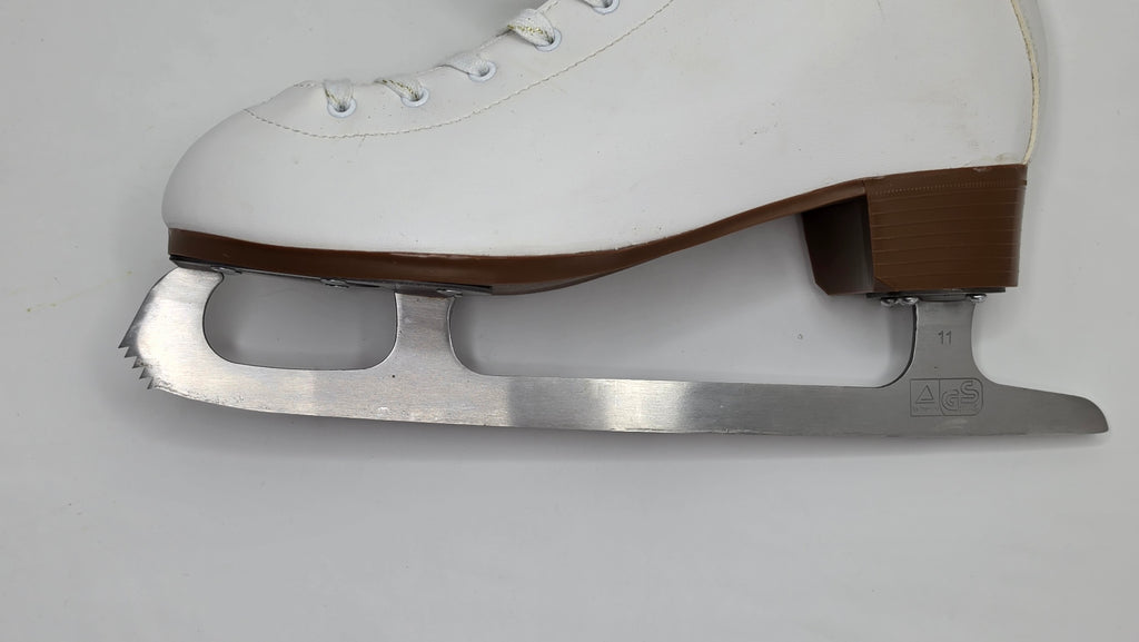 DBX Classic Women’s Figure Skates Size 10 White Ice Skating Boots Blades