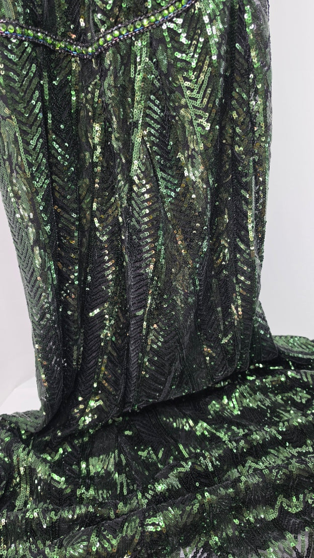 Faviana Green Black Sequin Beaded Halter Formal Gown Evening Prom Dress