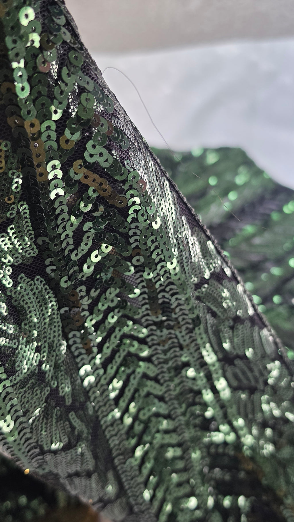 Faviana Green Black Sequin Beaded Halter Formal Gown Evening Prom Dress