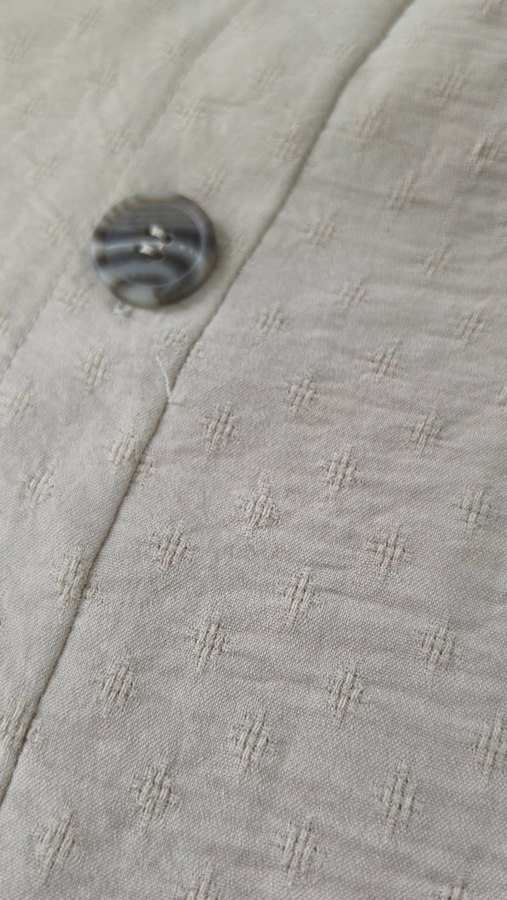 SOHO Apparel Beige Textured Button Front Midi Skirt Elastic