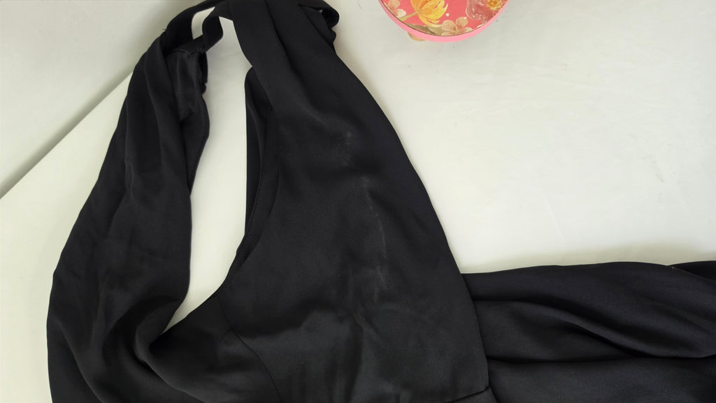 Express Women’s Size 10 Black Halter Dress Keyhole Open Back Fit & Flare