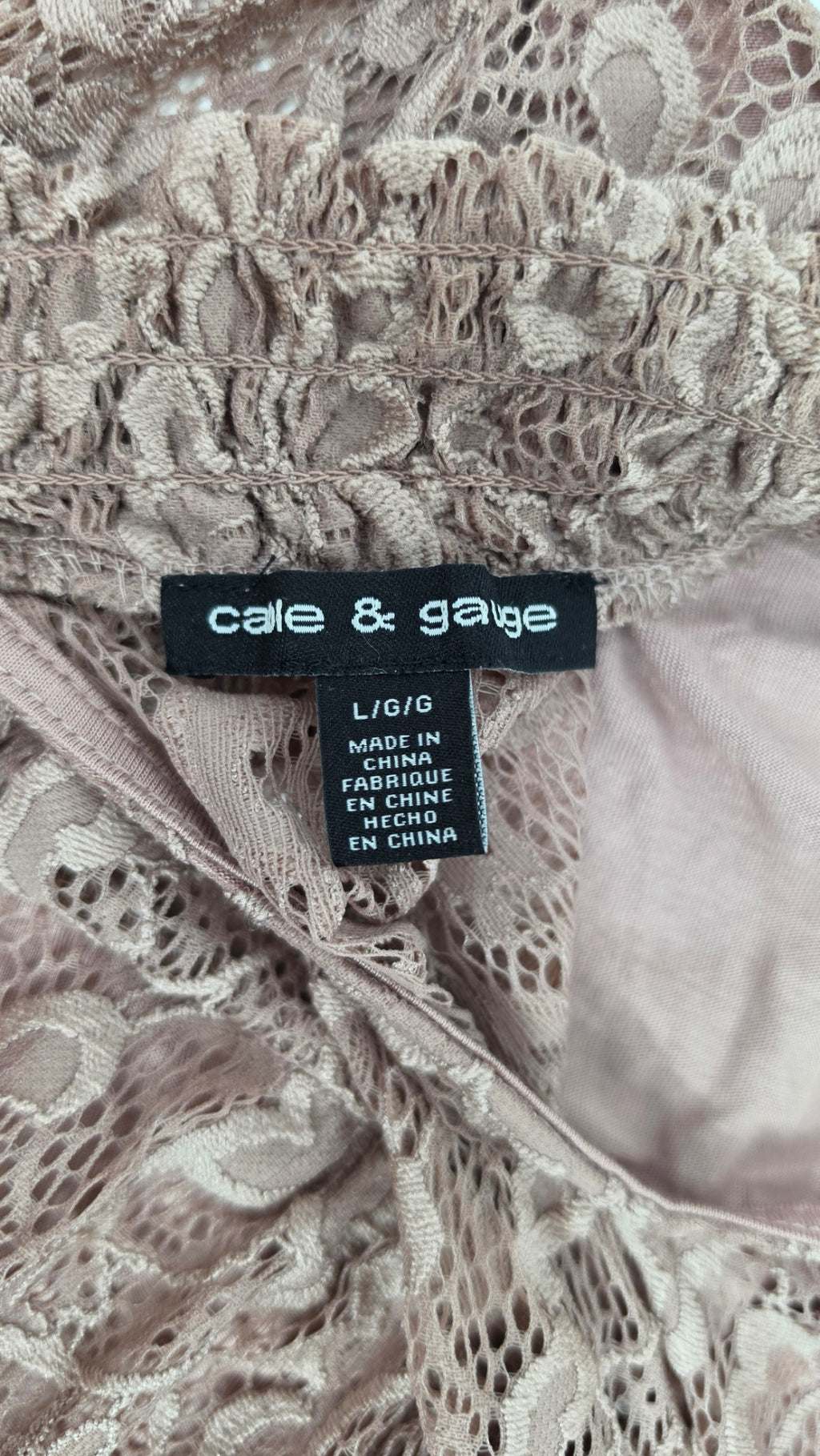 Cale & Gage Mauve Floral Lace Long Sleeve Blouse