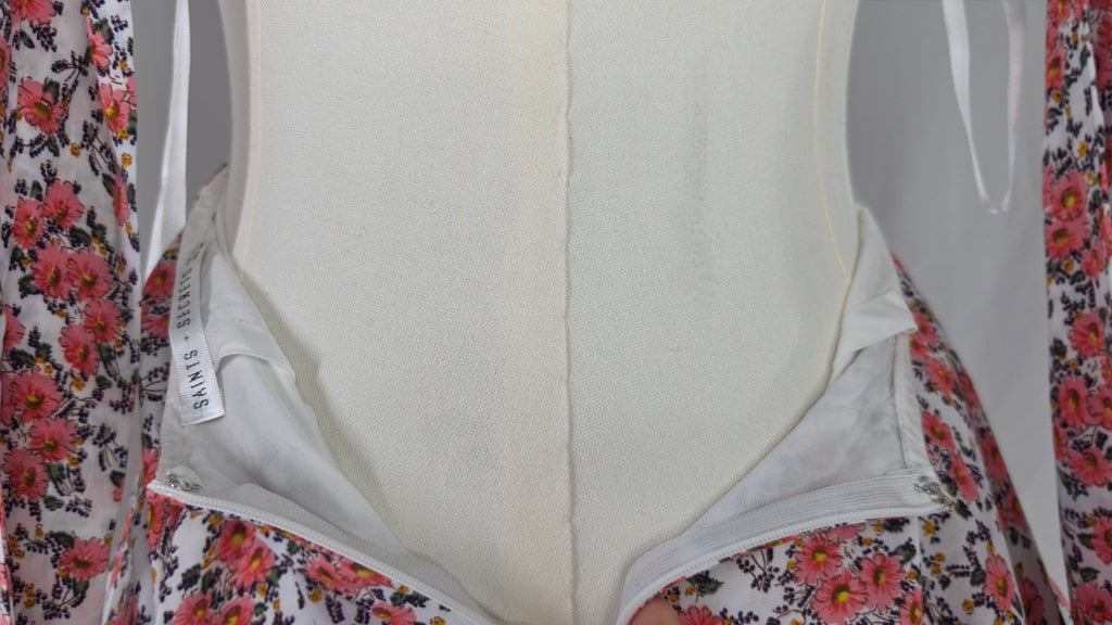 SANS + SECRETS Floral Cutout Mini Dress M Pink Tie Front Ruffle Coquette