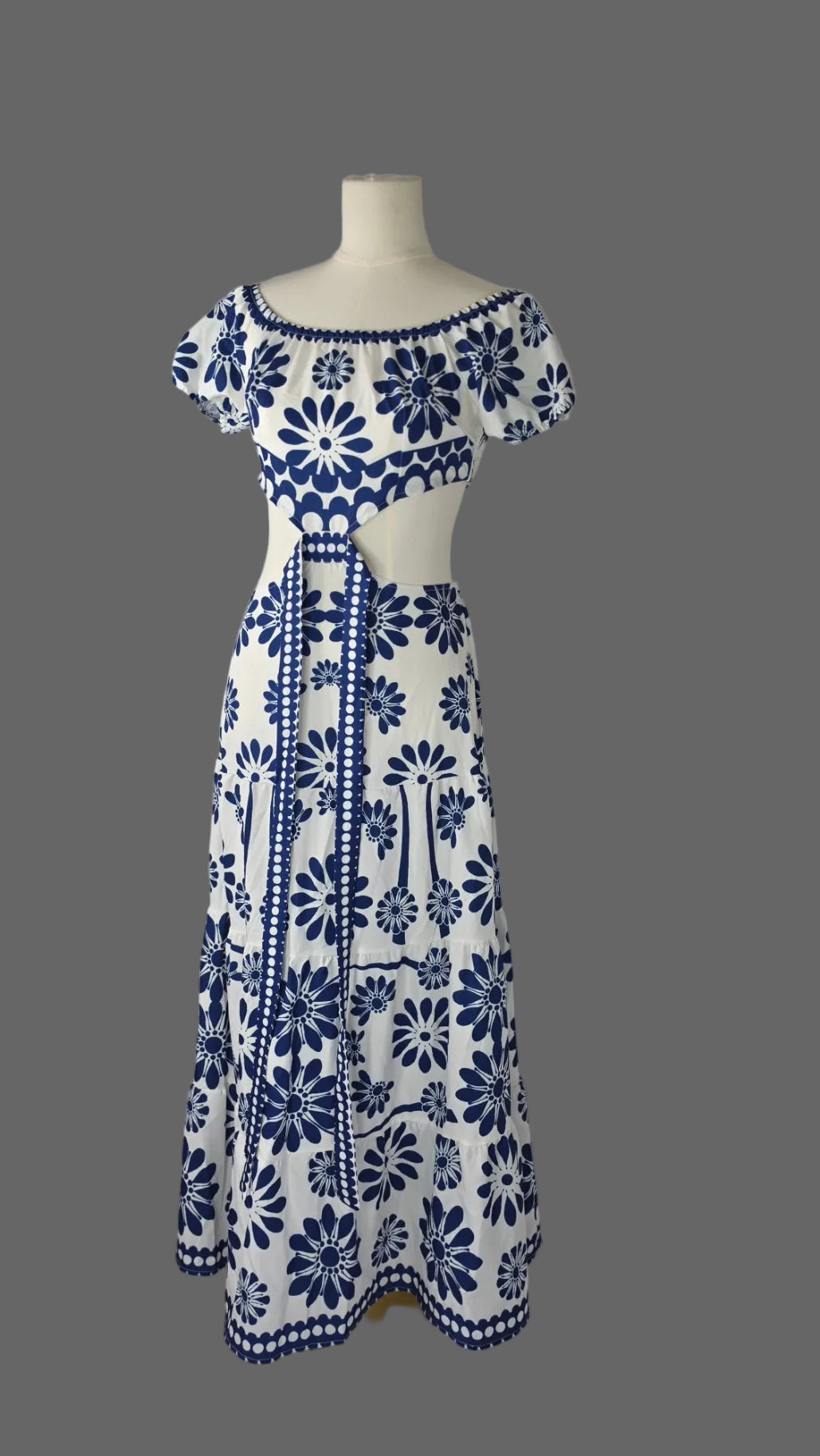 White Blue Floral Short Sleeve Dress M Puff Sleeve Smocked Back Lightweight See Through