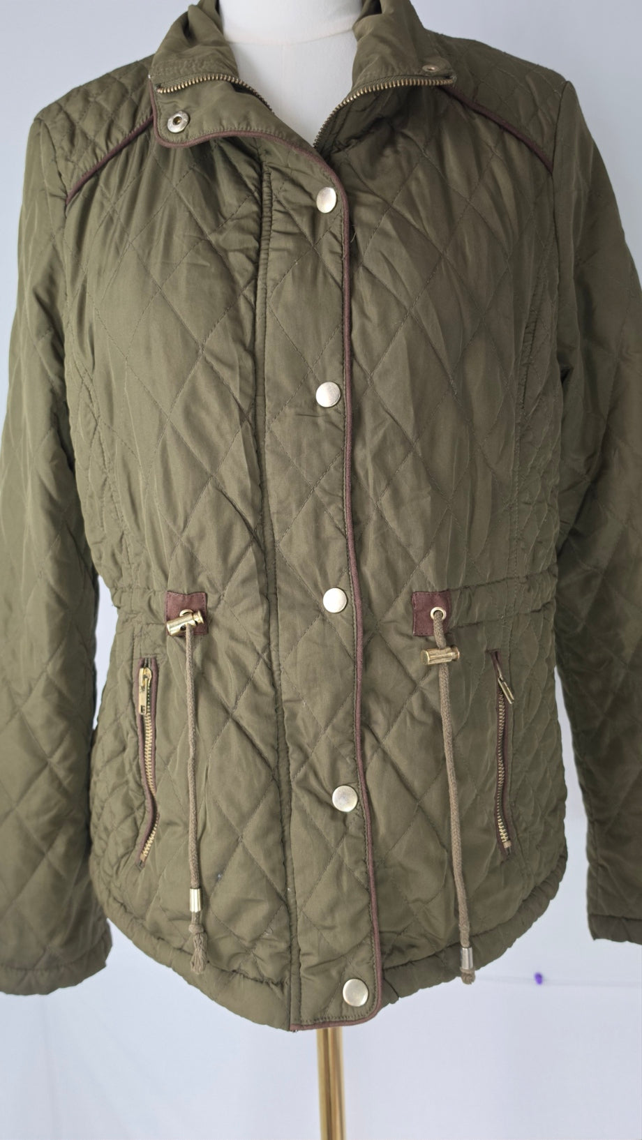 Love Tree Olive Green Quilted Jacket Medium Snap Button Zip Front Pockets Fleece Lined