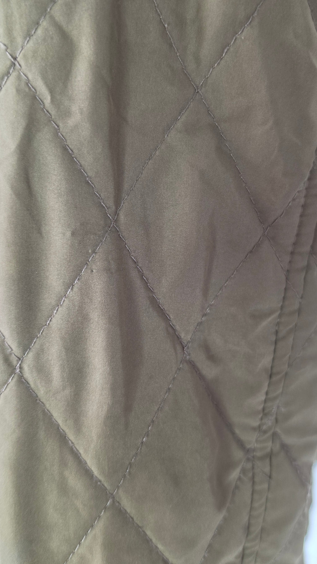 Love Tree Olive Green Quilted Jacket Medium Snap Button Zip Front Pockets Fleece Lined