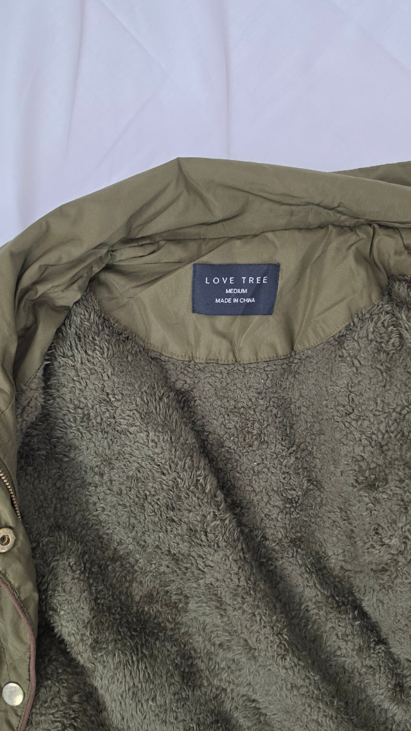Love Tree Olive Green Quilted Jacket Medium Snap Button Zip Front Pockets Fleece Lined