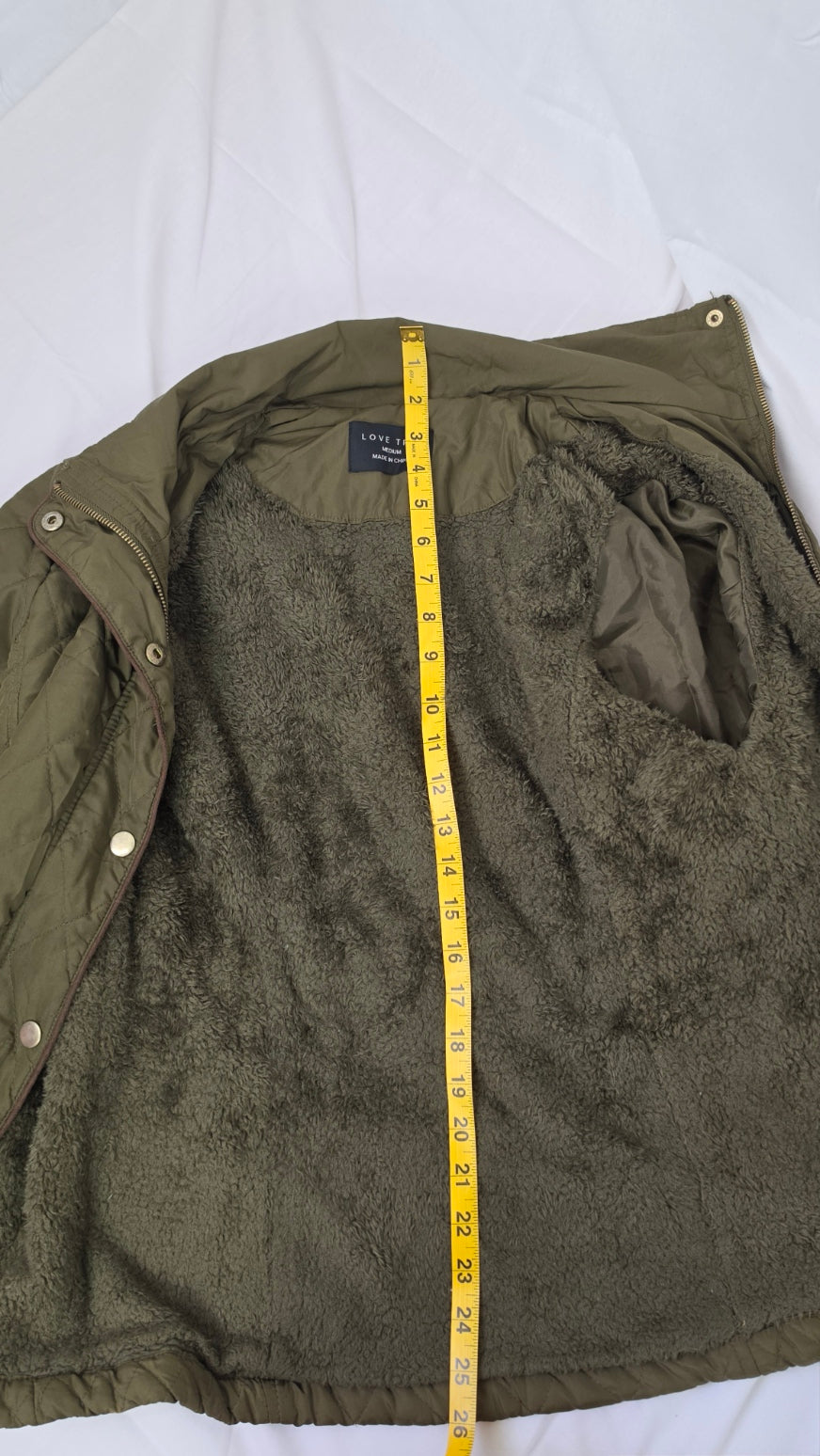 Love Tree Olive Green Quilted Jacket Medium Snap Button Zip Front Pockets Fleece Lined