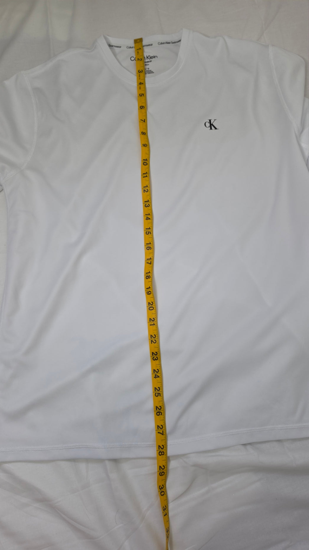Calvin Klein Men’s White Long Sleeve Swim Shirt Rash Guard UPF 40