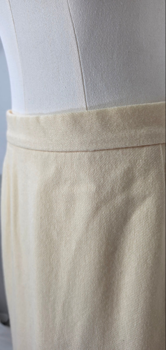 Vintage Koret Petites Size 12 Cream 100% Wool Pencil Skirt Made in USA