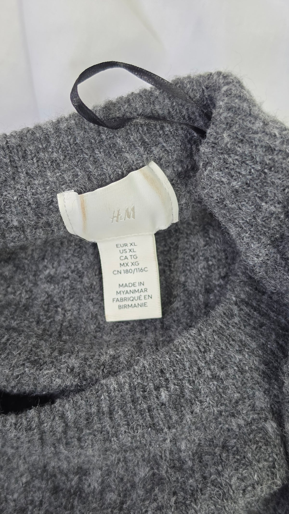 H&M Charcoal Gray Textured Knit Sweater — XL