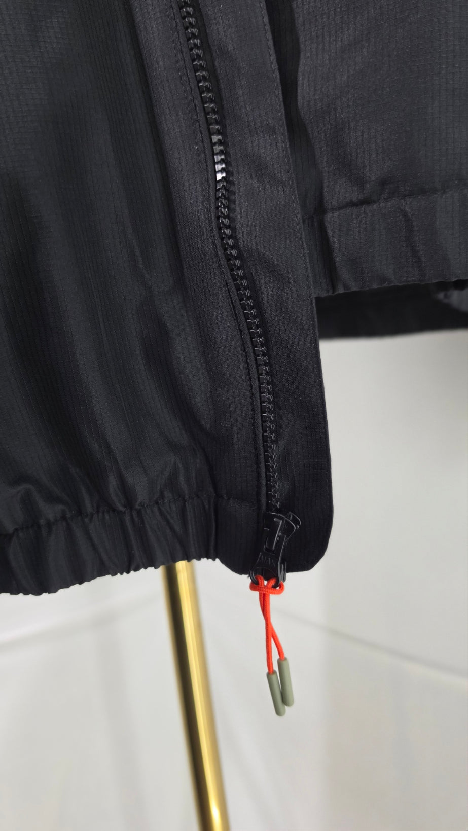 Ozark Trail Black Hooded Windbreaker Jacket – XL