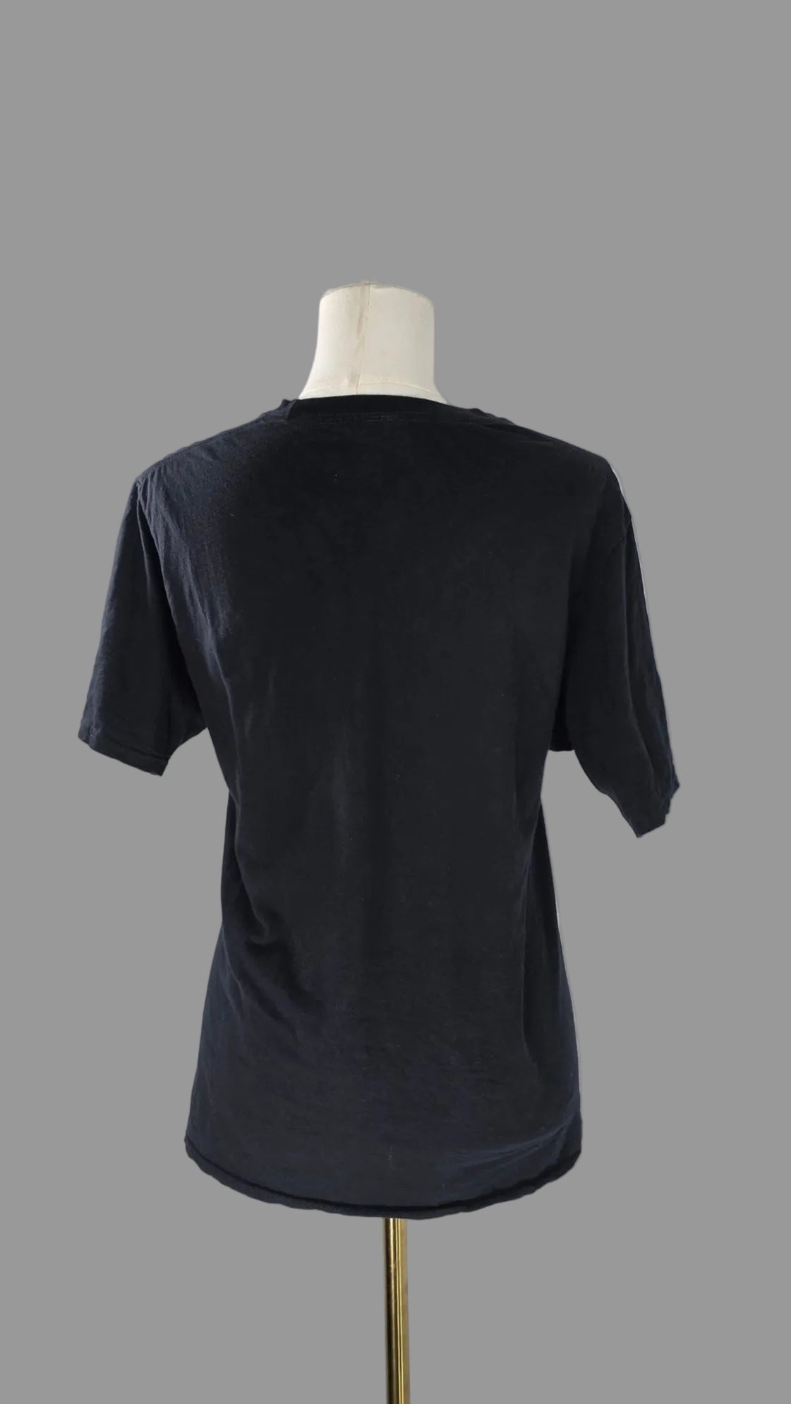 Port & Company Rainbow Lips Graphic T-Shirt Black Size S