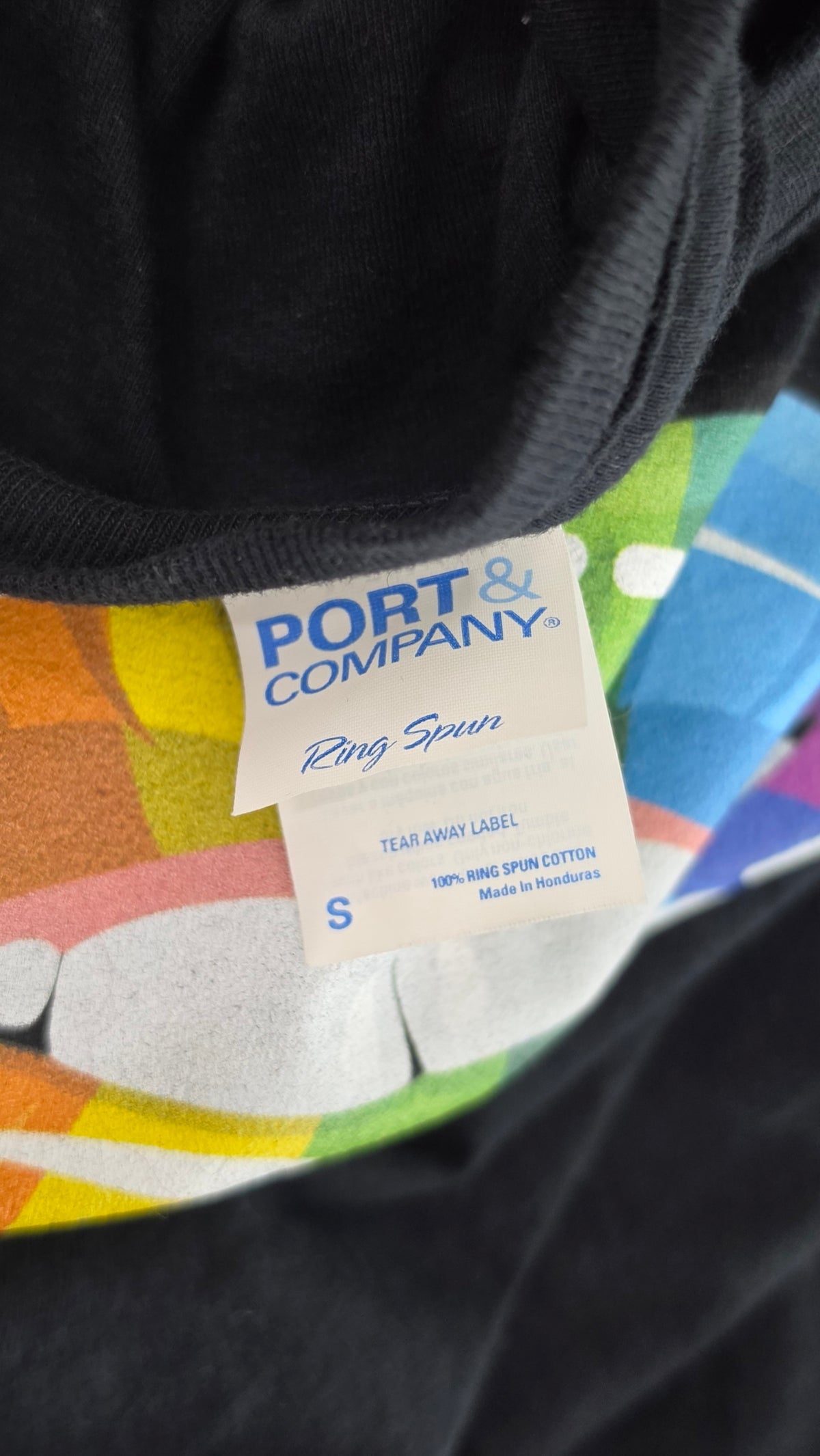 Port & Company Rainbow Lips Graphic T-Shirt Black Size S