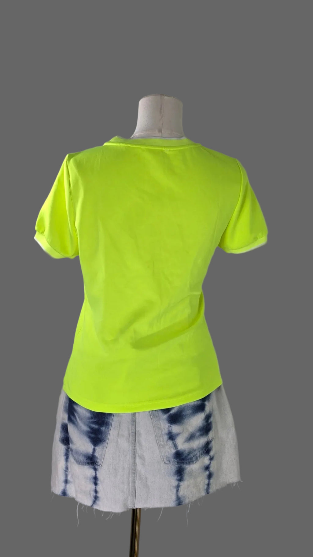Shane Justin Runway Neon Yellow GOAT Graphic Puff Sleeve Top XL