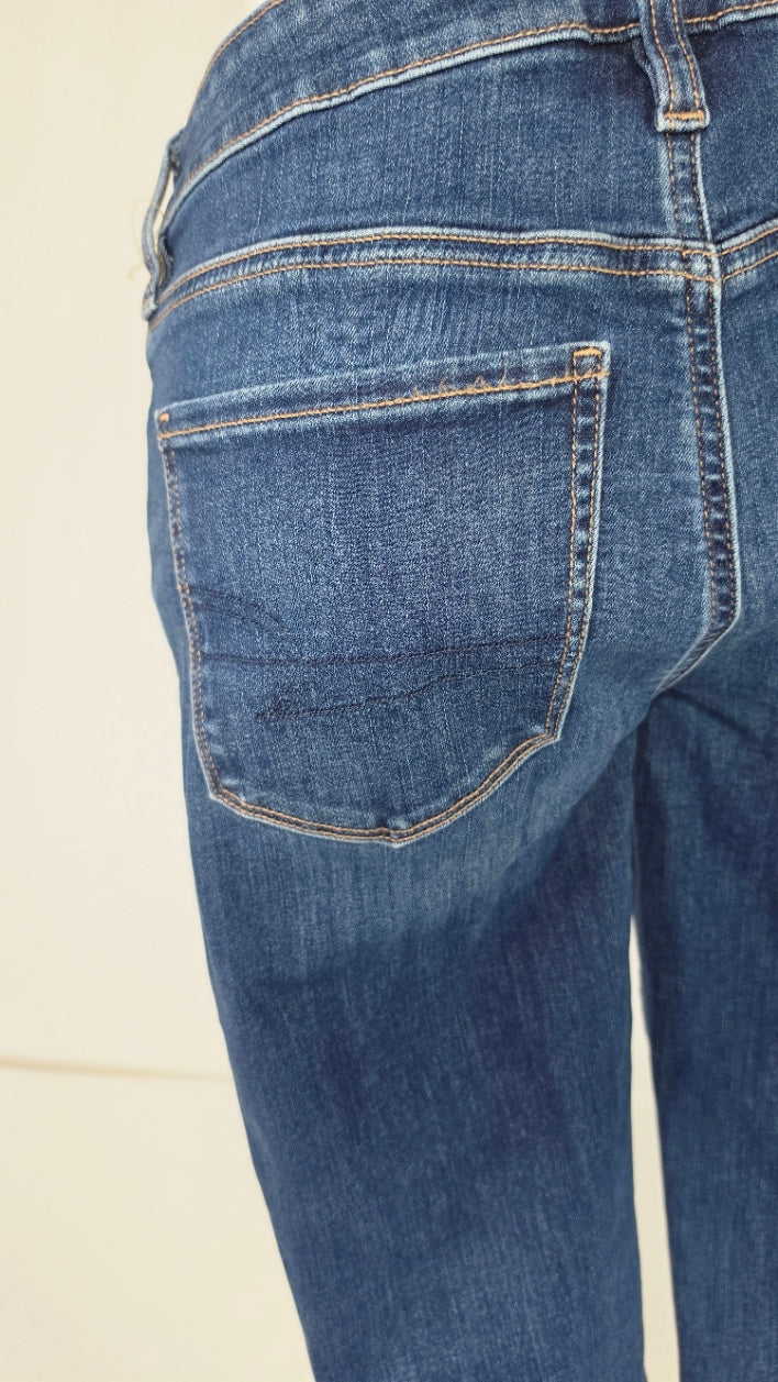 American Eagle Jegging Next Level Stretch Jeans – Size 6 Regular