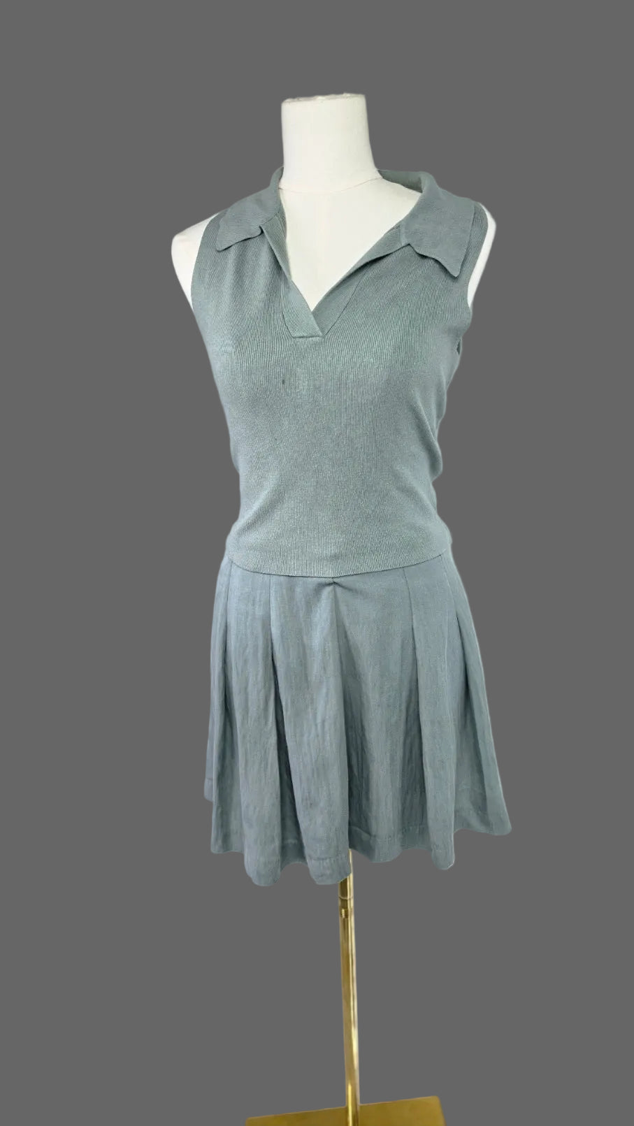A New Day Gray Green Sleeveless Polo Top & Pleated Skirt Set M / Size 6