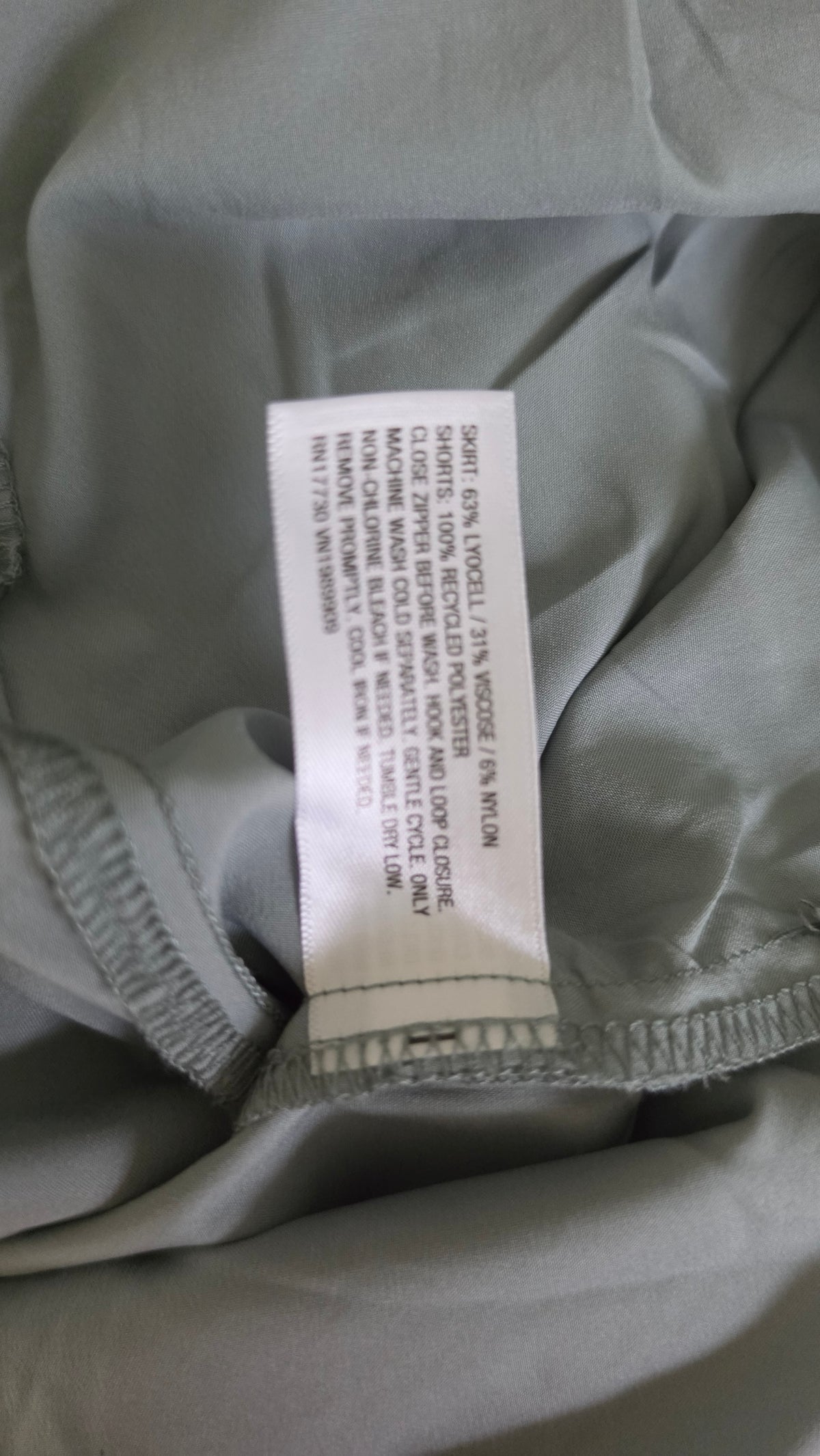 A New Day Gray Green Sleeveless Polo Top & Pleated Skirt Set M / Size 6