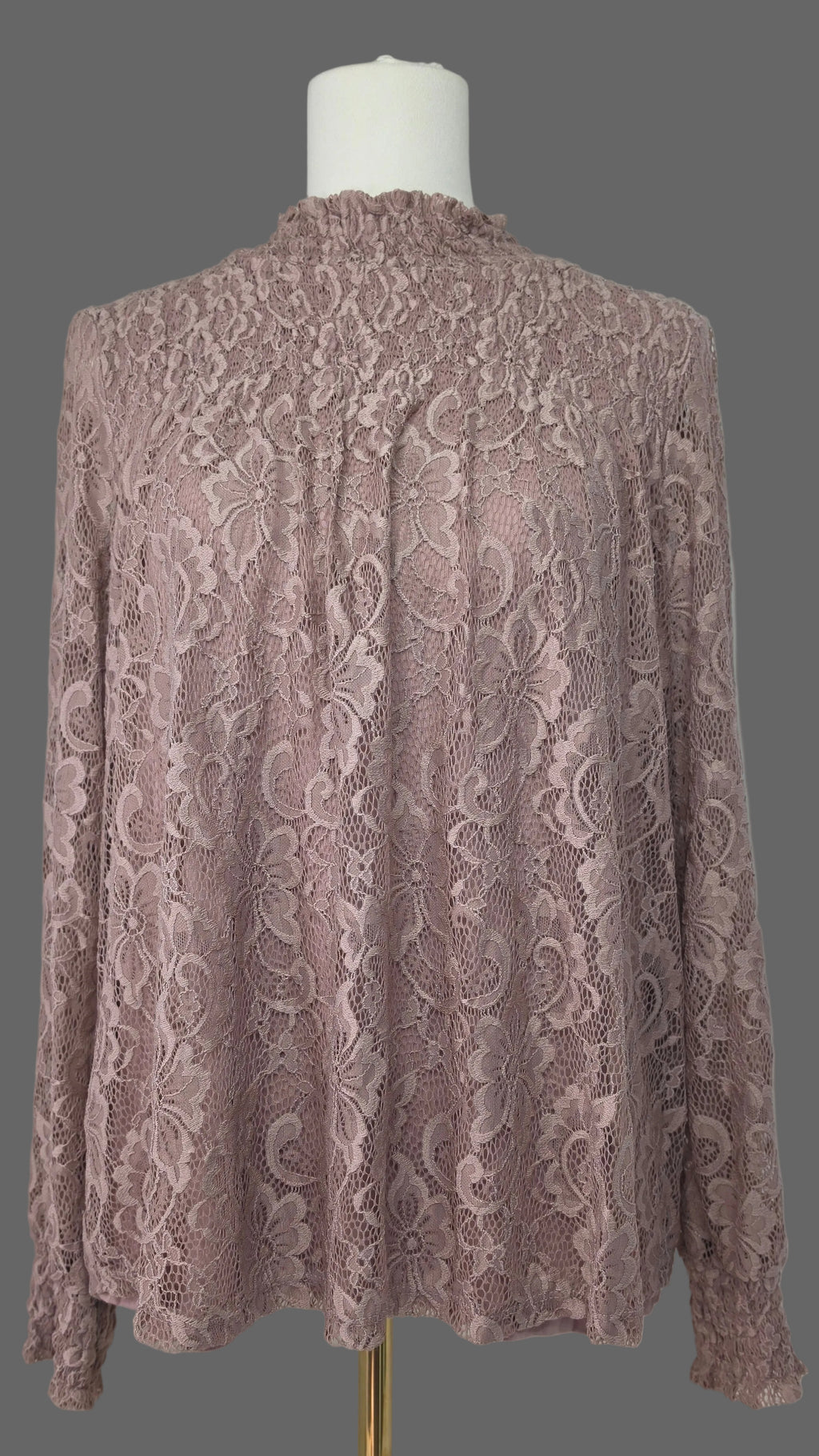 Cale & Gage Mauve Floral Lace Long Sleeve Blouse